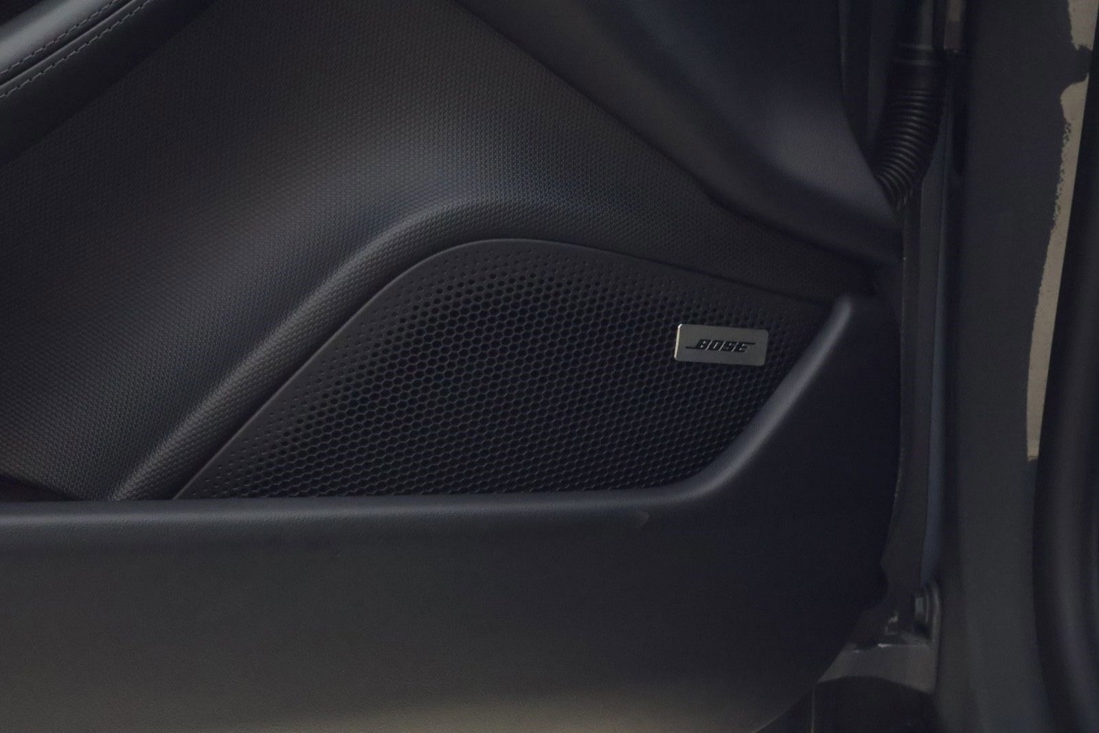 New 2026 Porsche Taycan image 14