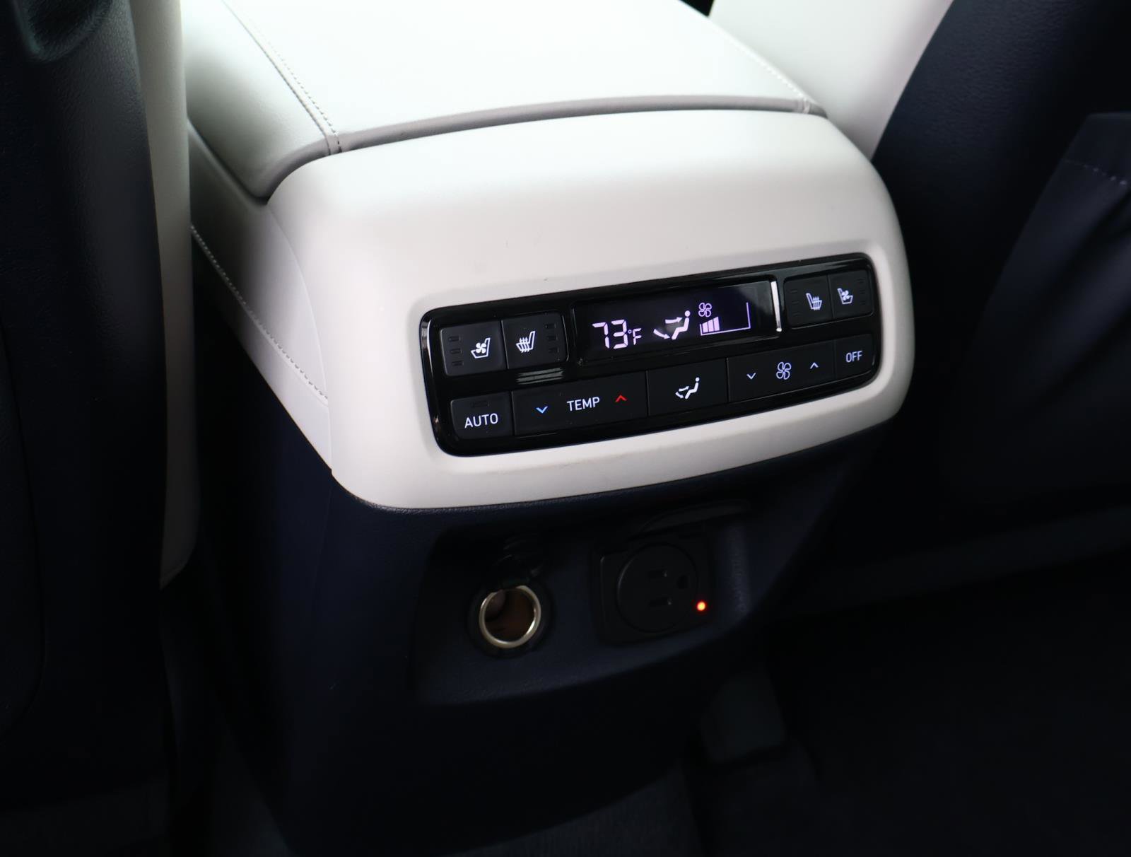 Used 2025 Hyundai Palisade Calligraphy image 13