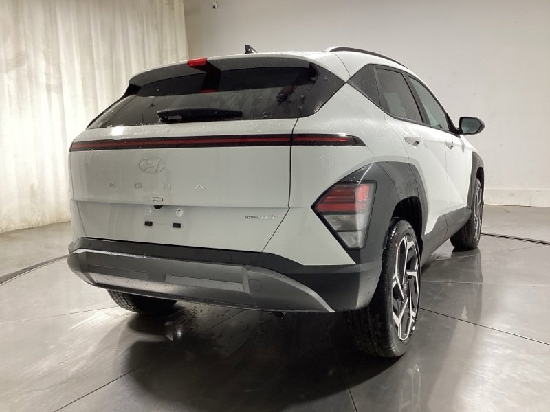 New 2026 Hyundai Kona SEL Premium image 7