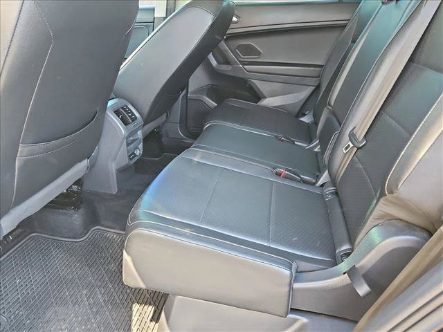Used 2020 Volkswagen Tiguan SE w/ Panoramic Sunroof Package FWD image 19