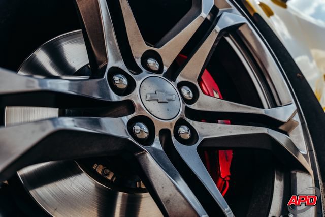 Used 2017 Chevrolet Camaro SS RWD image 3