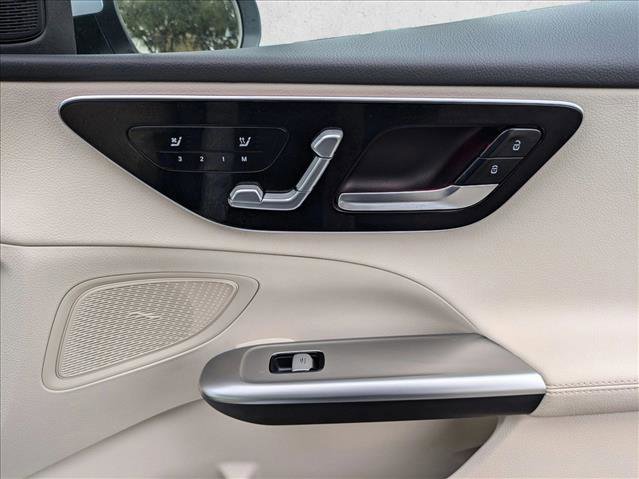 Certified 2025 Mercedes-Benz C 300 Sedan image 20