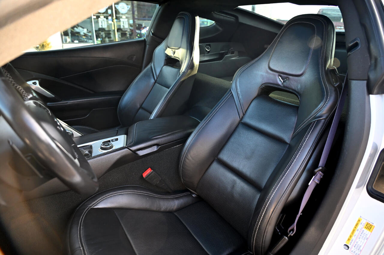Used 2015 Chevrolet Corvette Stingray Coupe w/ 2LT Preferred Equipment Group image 20