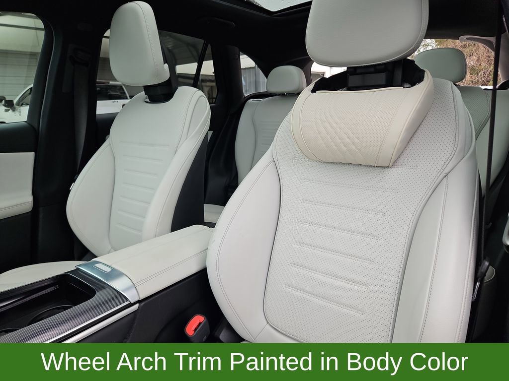 Used 2024 Mercedes-Benz GLC 300 4MATIC w/ AMG Line image 27