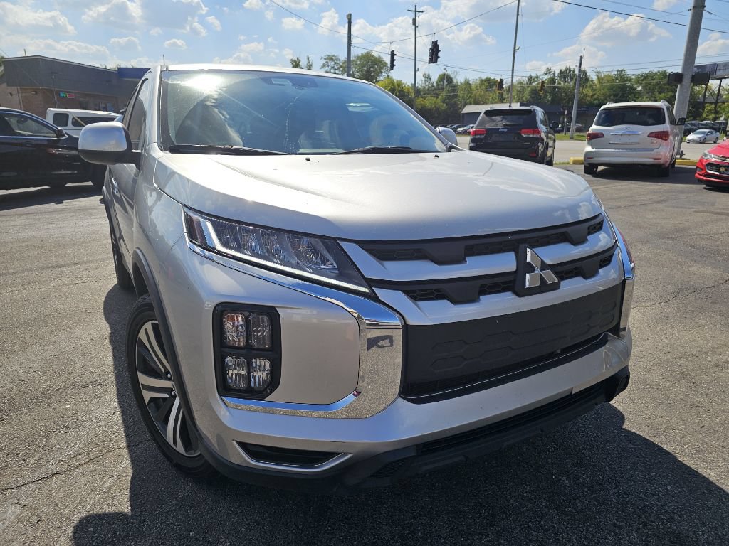Used 2021 Mitsubishi Outlander Sport Black Edition FWD image 3