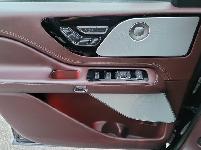 Certified 2024 Lincoln Aviator Black Label AWD/4WD image 17