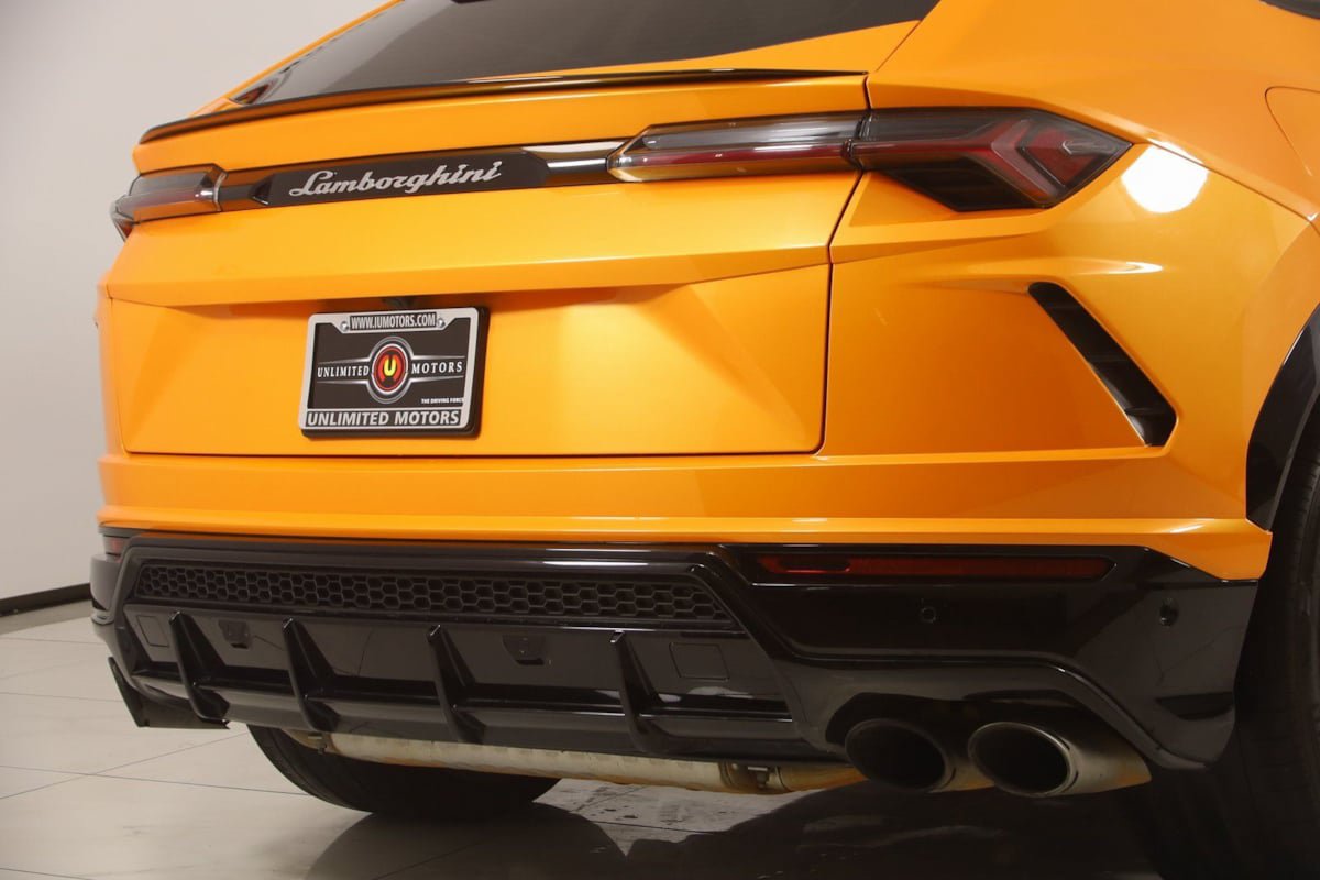 Used 2021 Lamborghini Urus AWD/4WD image 69