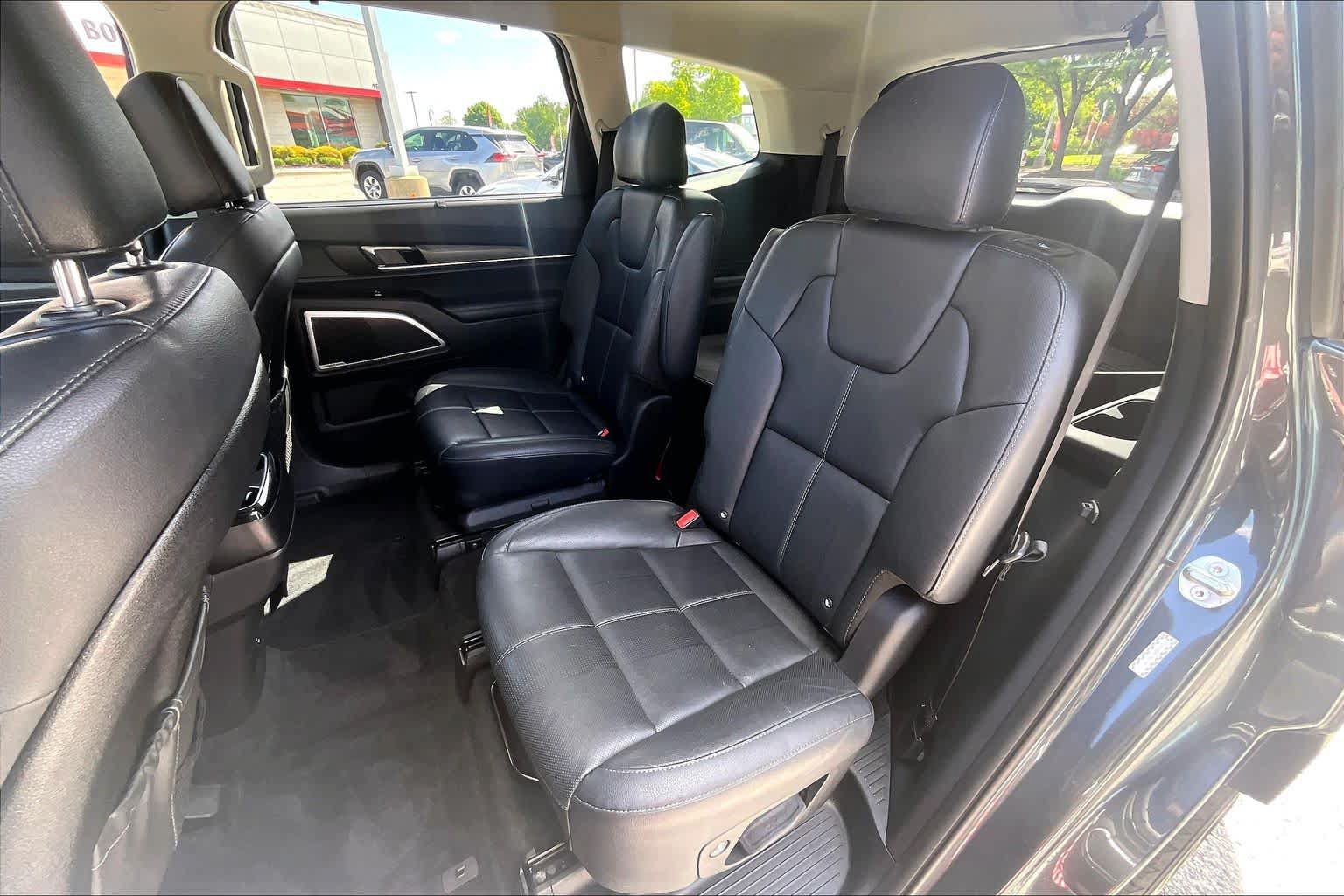 Used 2021 Kia Telluride EX w/ EX Premium Package AWD/4WD image 34