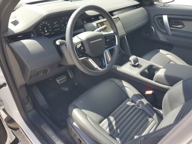 Certified 2025 Land Rover Discovery Sport Dynamic SE image 26