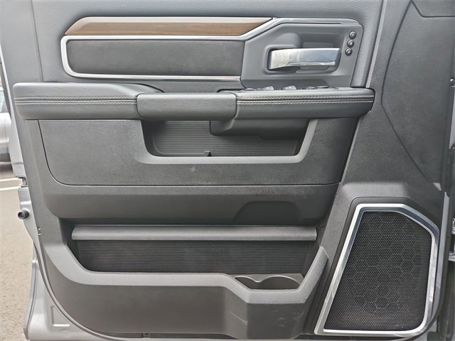 Used 2024 RAM 2500 Laramie image 22
