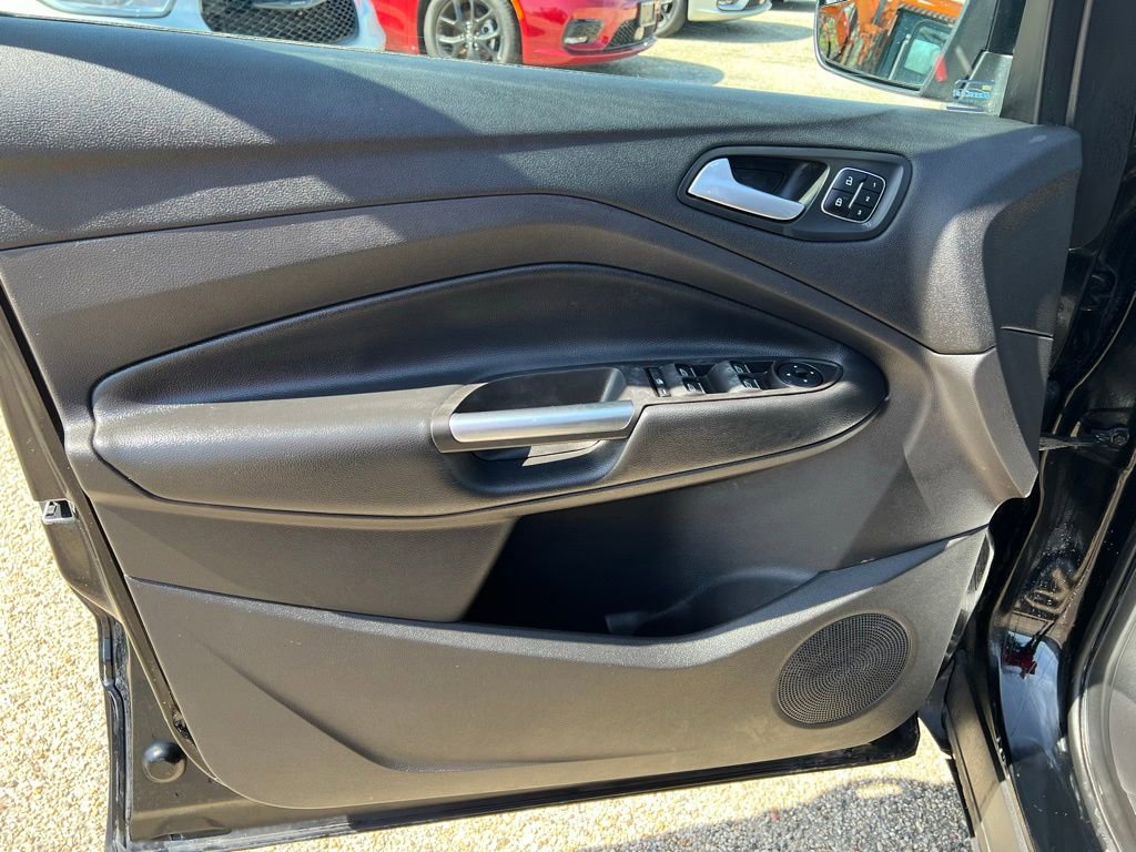 Used 2018 Ford Escape Titanium FWD image 25