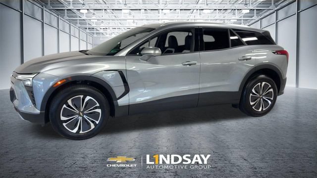 Used 2025 Chevrolet Blazer EV LT w/ Super Cruise Package AWD/4WD image 6