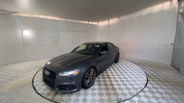 Used 2018 Audi S6 Prestige w/ Prestige Package image 4