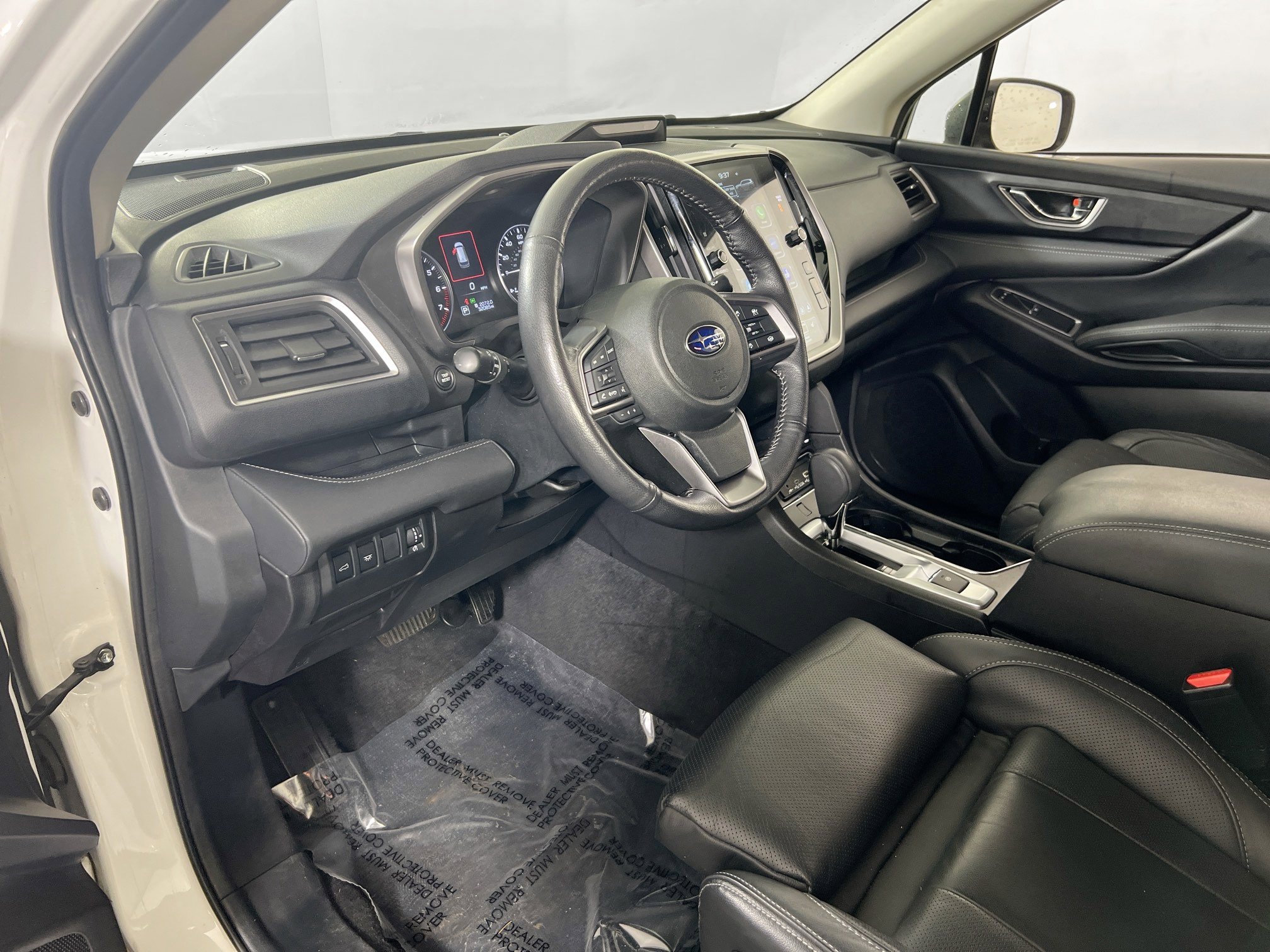 Used 2023 Subaru Ascent Limited image 9
