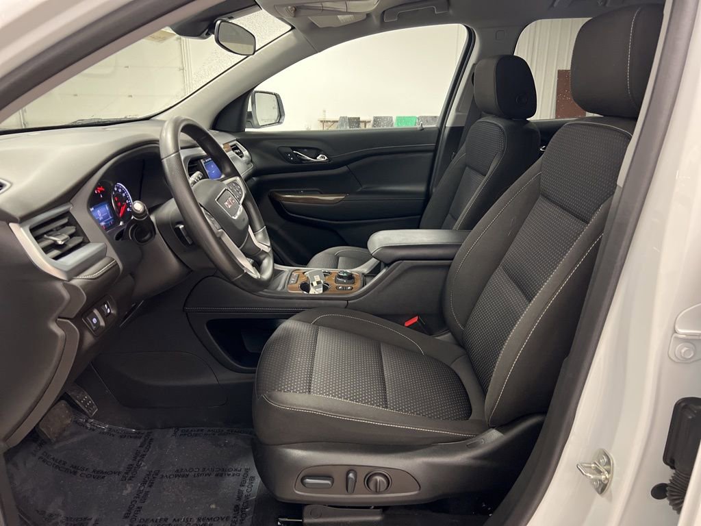 Certified 2023 GMC Acadia SLE w/ Driver Convenience Package AWD/4WD image 10