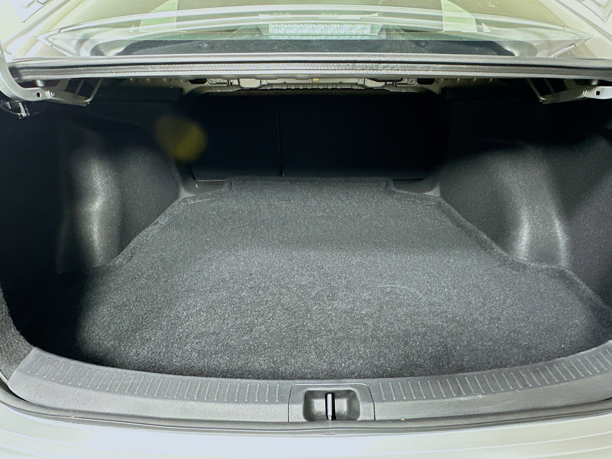 Used 2024 Toyota Corolla LE image 30