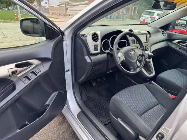 Used 2009 Toyota Matrix XRS image 8