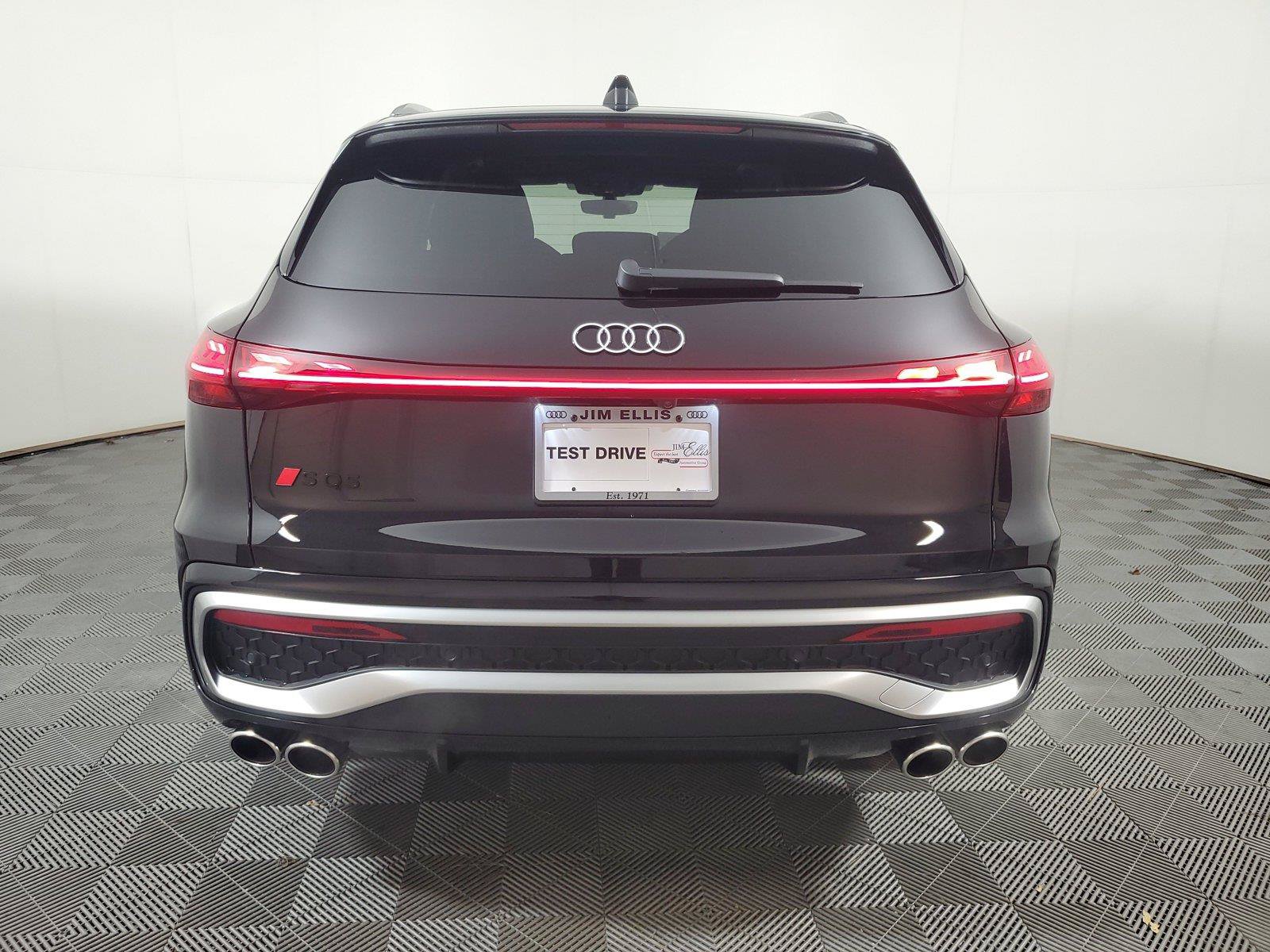 New 2026 Audi SQ5 Prestige AWD/4WD image 5