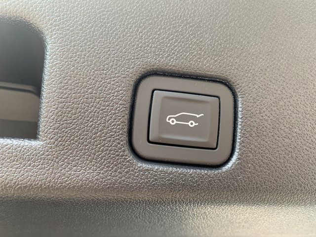 New 2026 Chevrolet Traverse RS image 15