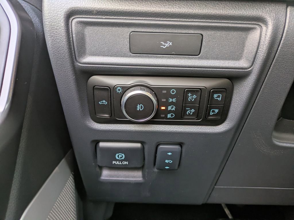 New 2026 Ford F150 Lariat w/ Equipment Group 502A High image 29