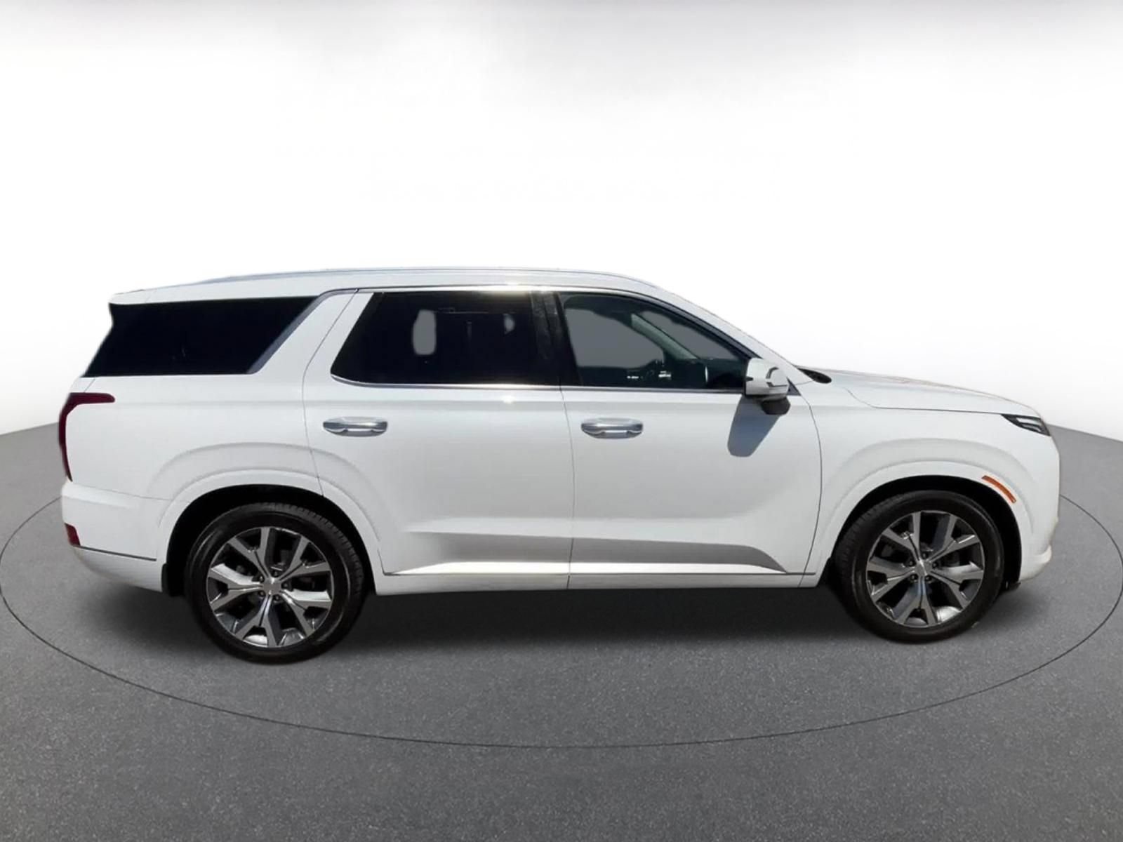 Used 2021 Hyundai Palisade Limited FWD image 16