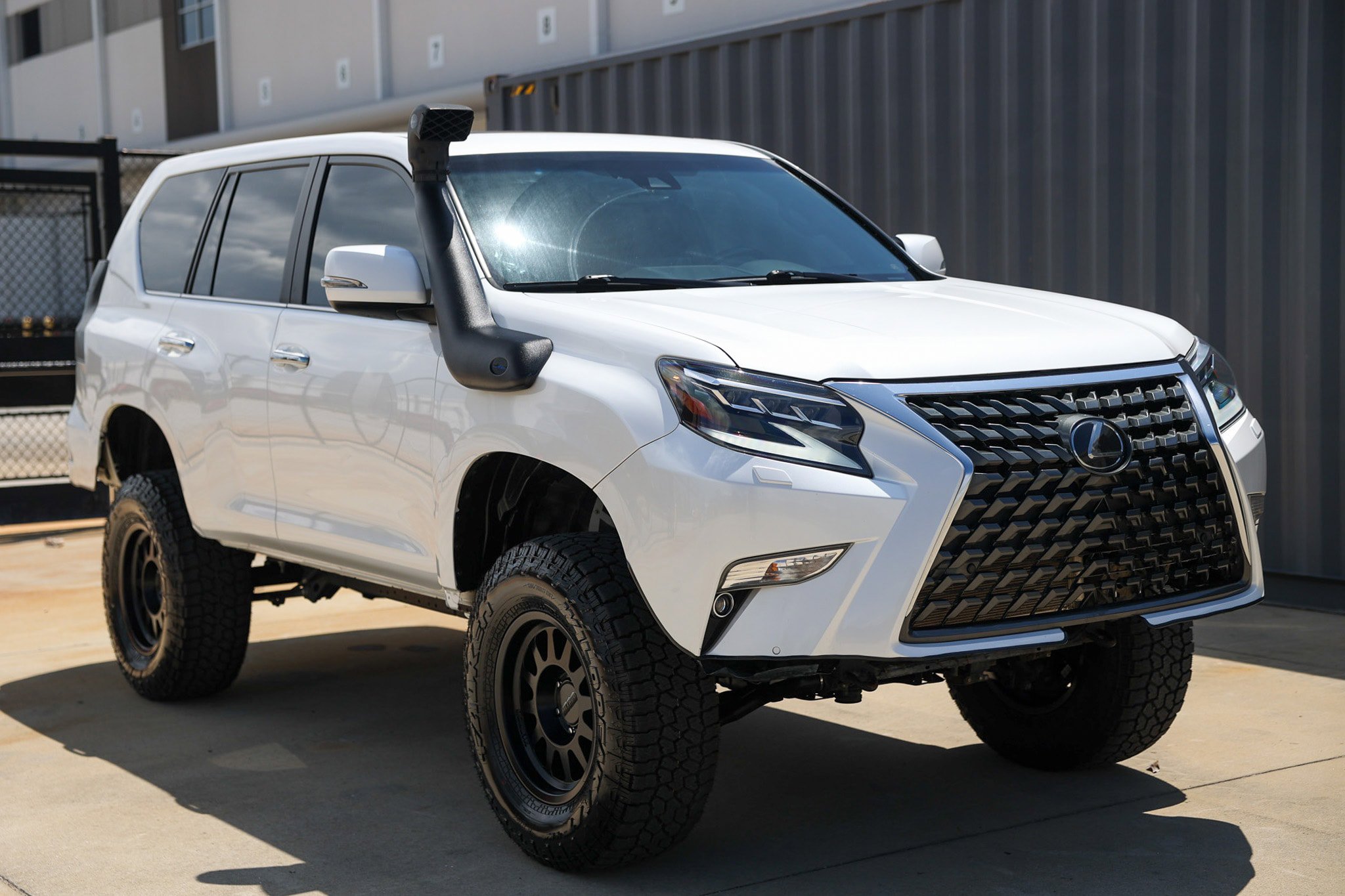 Used 2023 Lexus GX 460 Premium AWD/4WD image 19