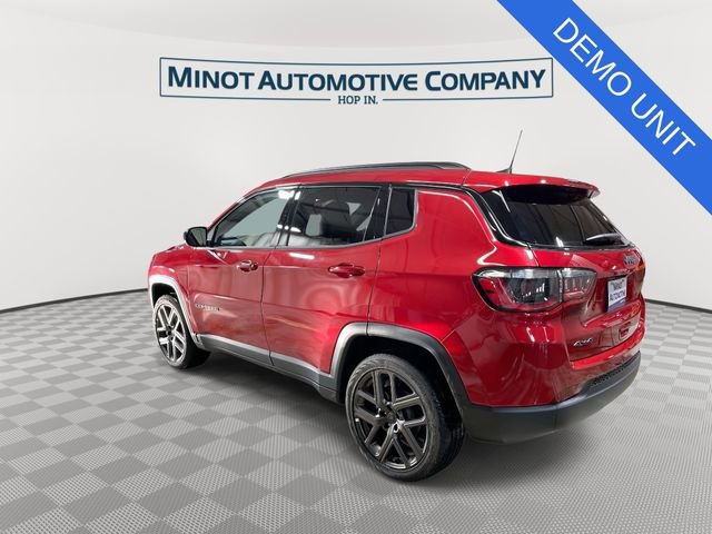 New 2026 Jeep Compass Latitude image 6