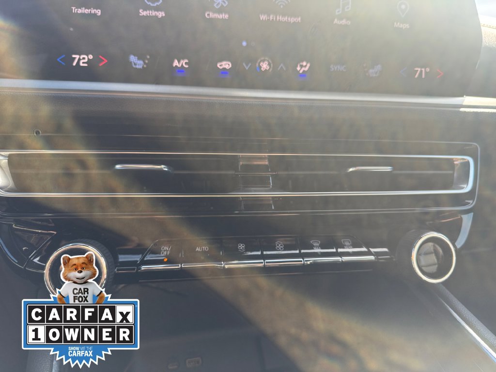 Used 2025 Chevrolet Traverse LT AWD/4WD image 26