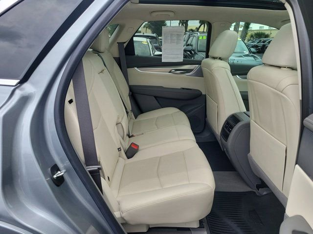 Used 2024 Cadillac XT5 Premium Luxury FWD image 10