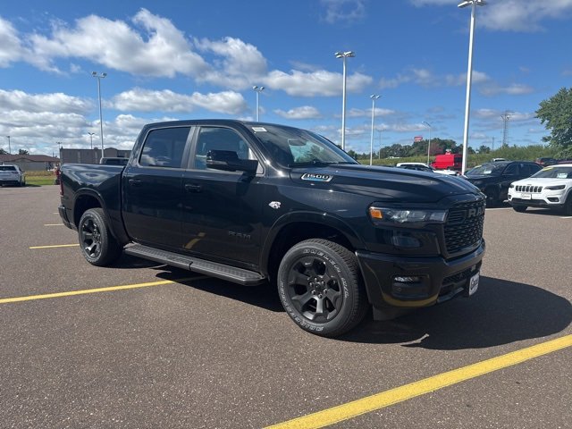 New 2026 RAM 1500 4x4 Crew Cab image 2