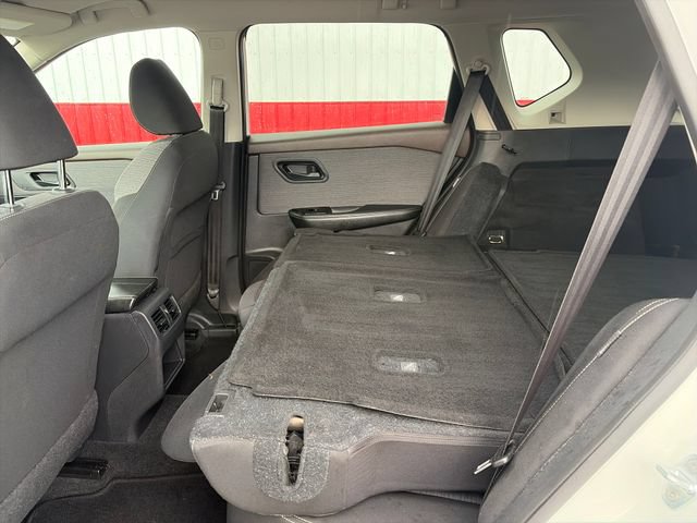 Used 2022 Nissan Rogue S AWD/4WD image 37