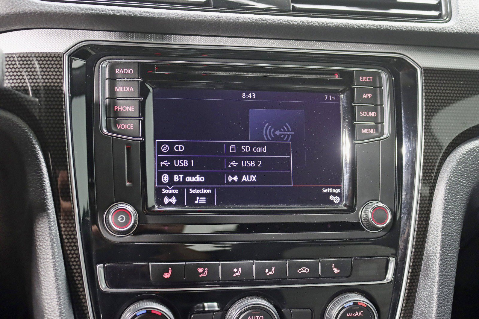 Used 2018 Volkswagen Passat 3.6 FWD image 20