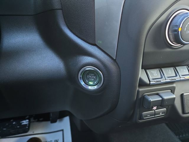 New 2026 Chevrolet Silverado 2500 Custom w/ Custom Value Package image 20