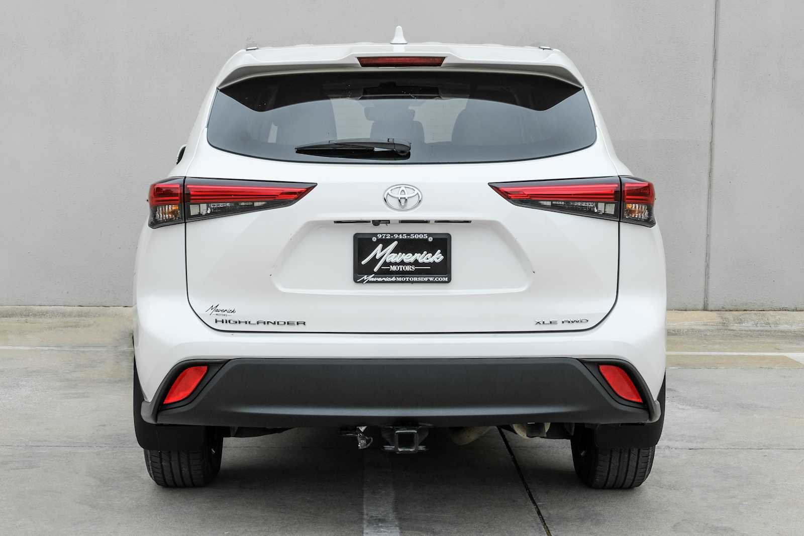 Used 2021 Toyota Highlander XLE image 9