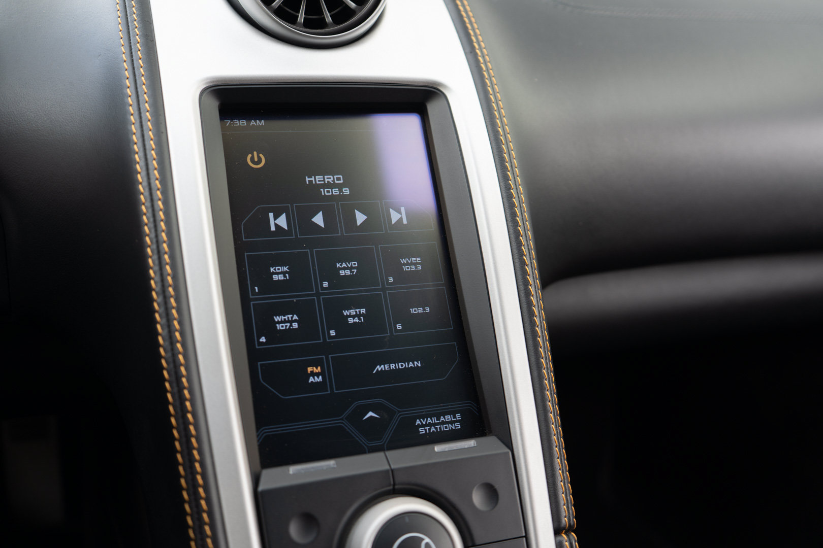 Used 2012 McLaren MP4-12C Coupe RWD image 15