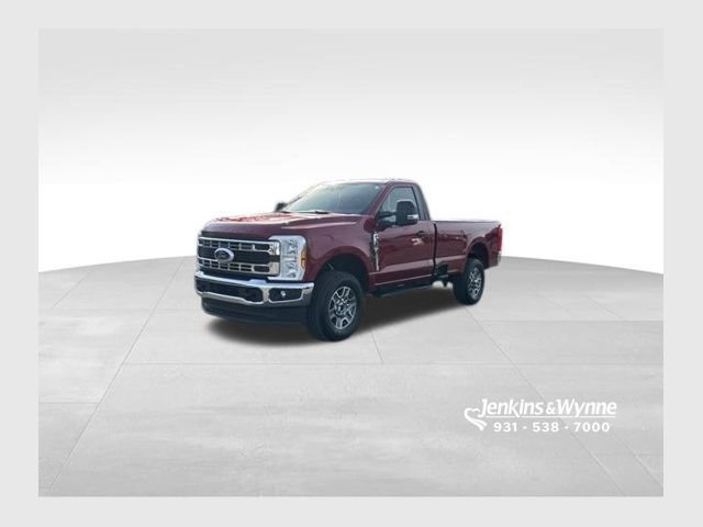 Used 2025 Ford F350 XLT image 1
