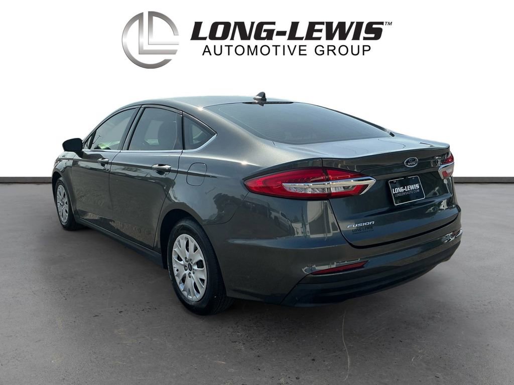 Used 2020 Ford Fusion S FWD image 4