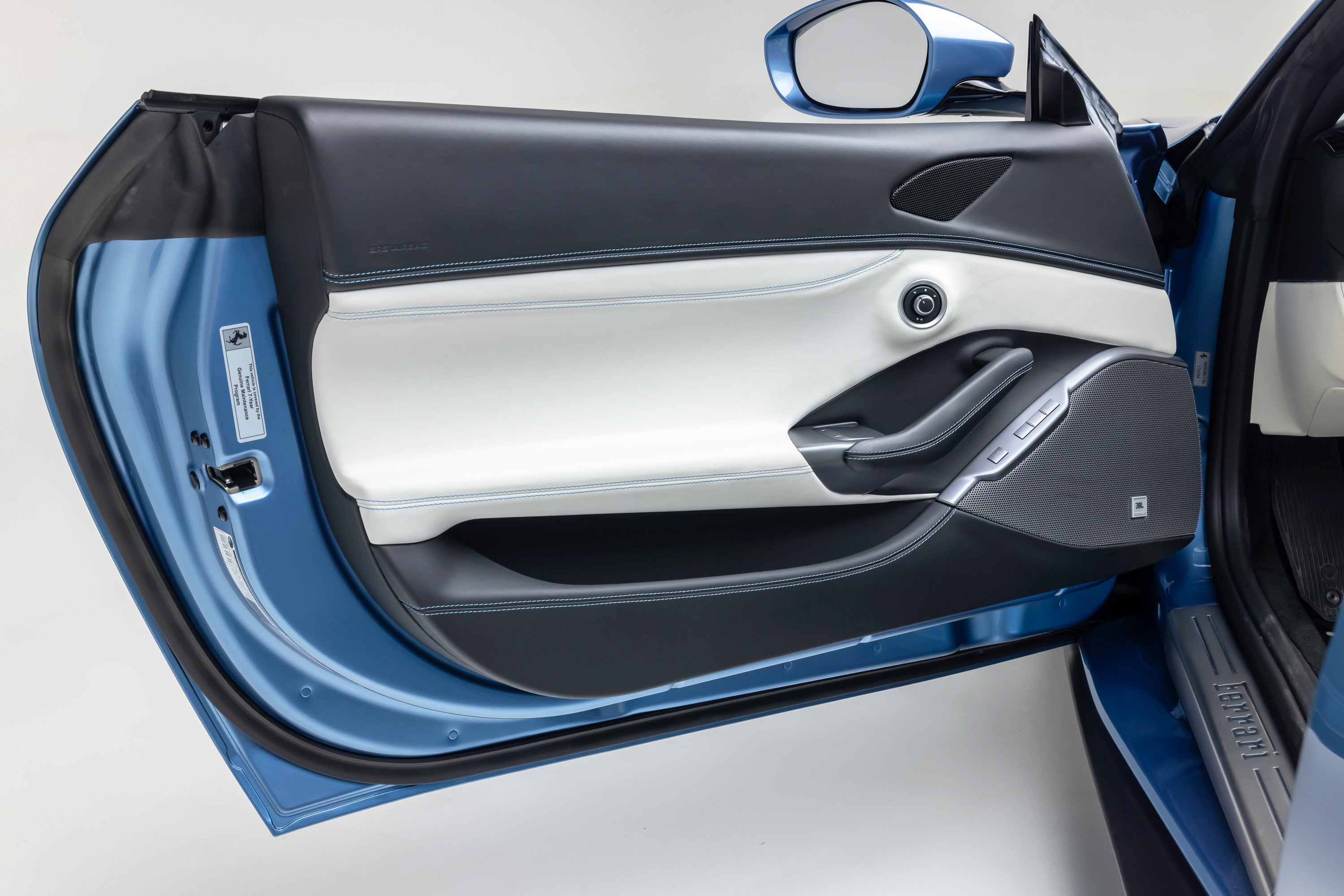 Certified 2020 Ferrari Portofino RWD image 62