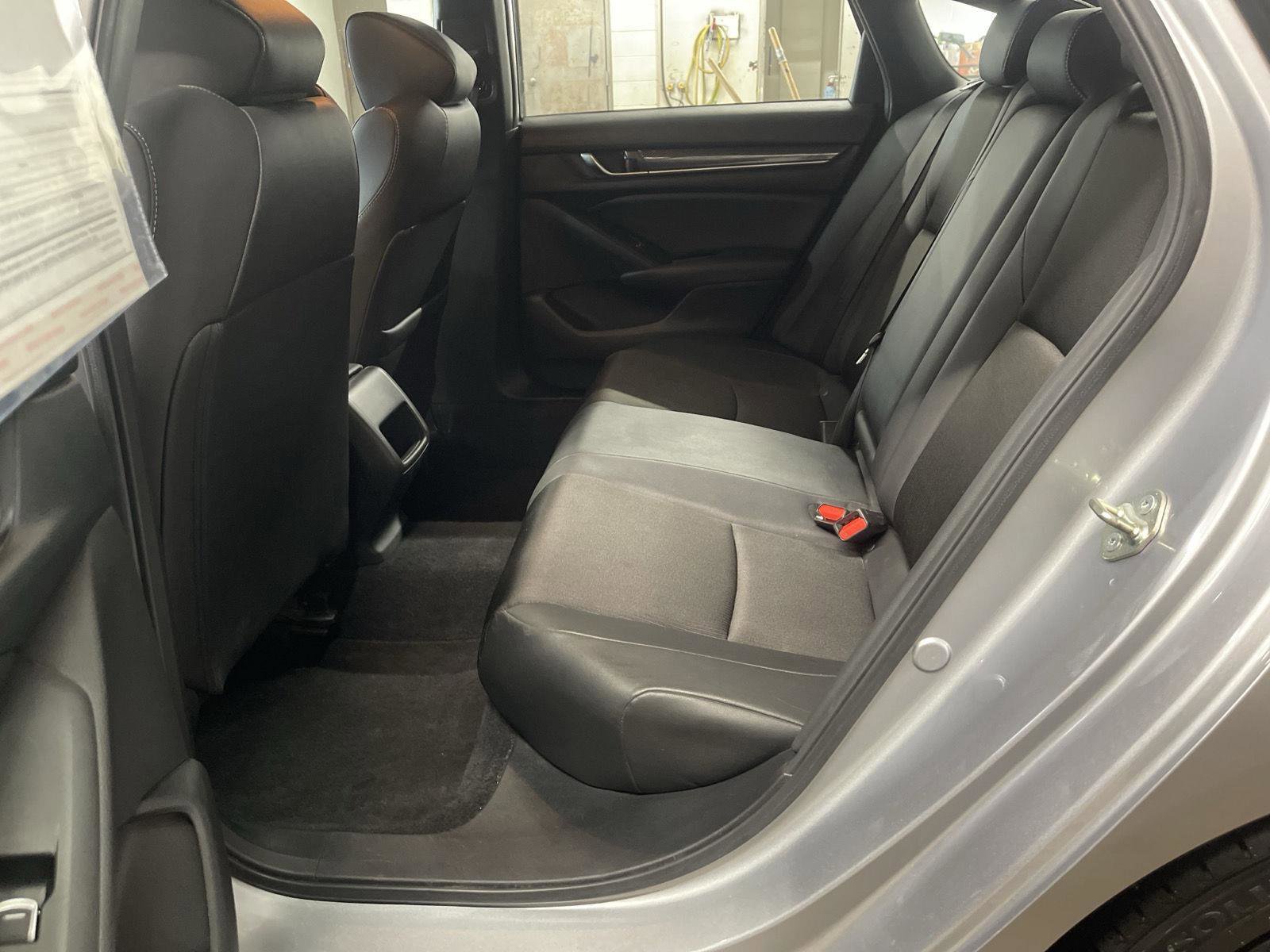 Used 2020 Honda Accord Sport image 17