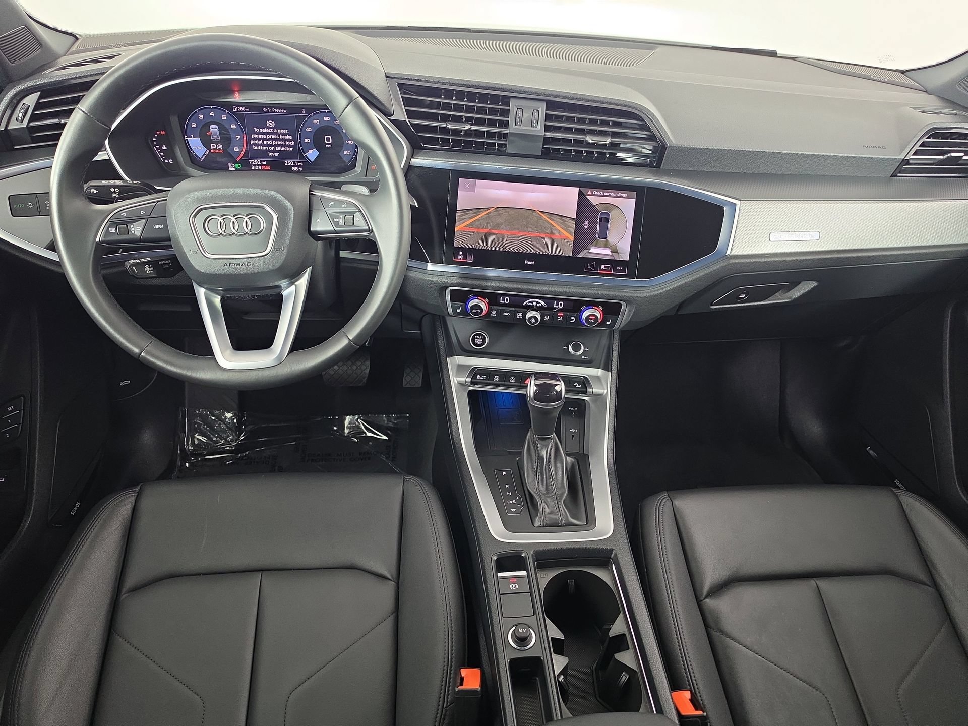 Certified 2025 Audi Q3 2.0T Premium Plus w/ Premium Plus Package AWD/4WD image 36