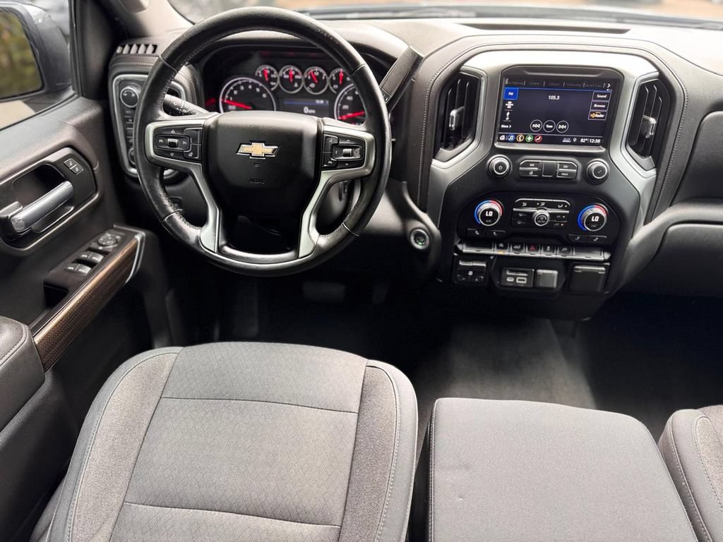 Used 2019 Chevrolet Silverado 1500 LT w/ All-Star Edition AWD/4WD image 24