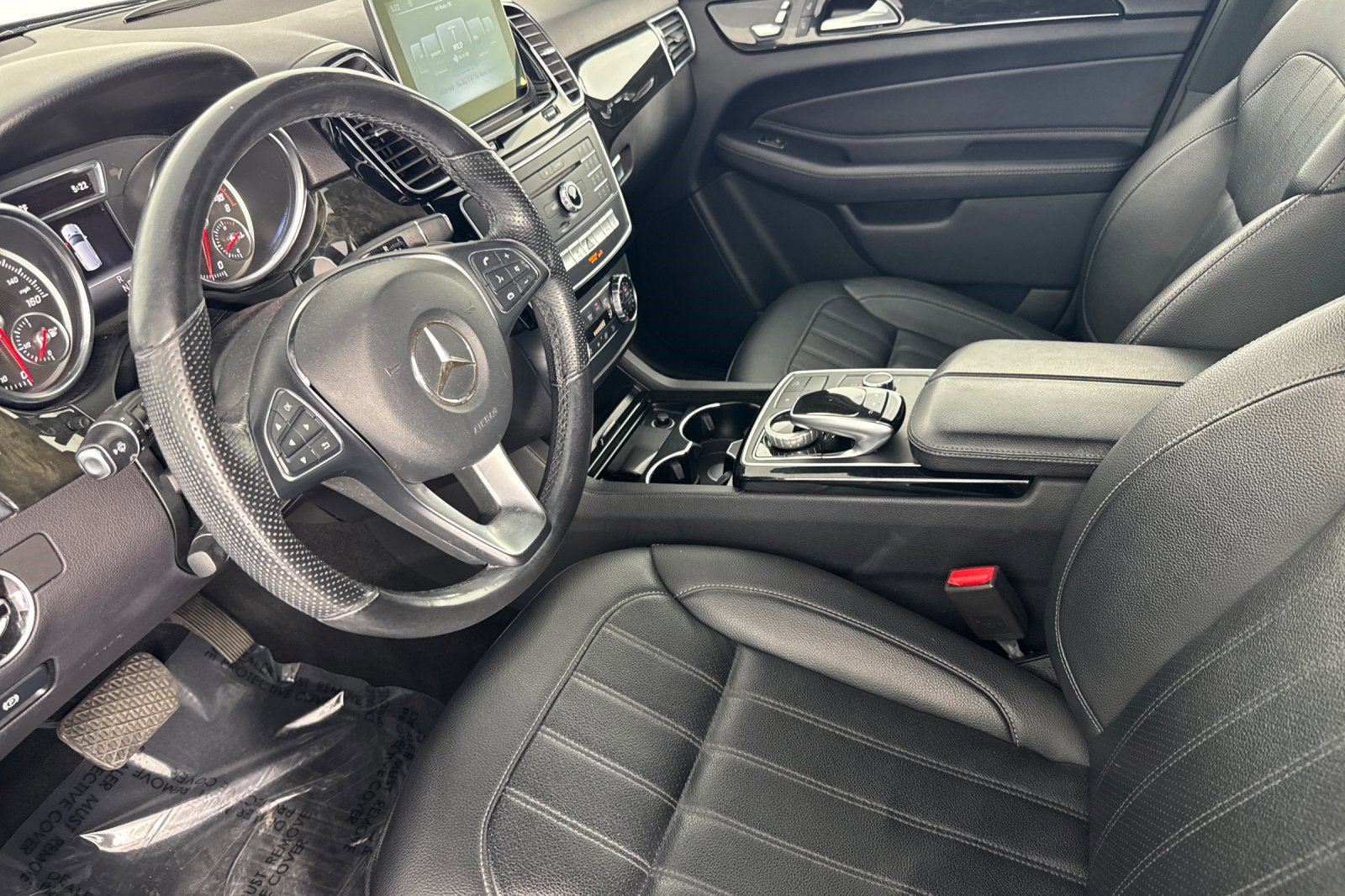 Certified 2017 Mercedes-Benz GLE 350 4MATIC image 4