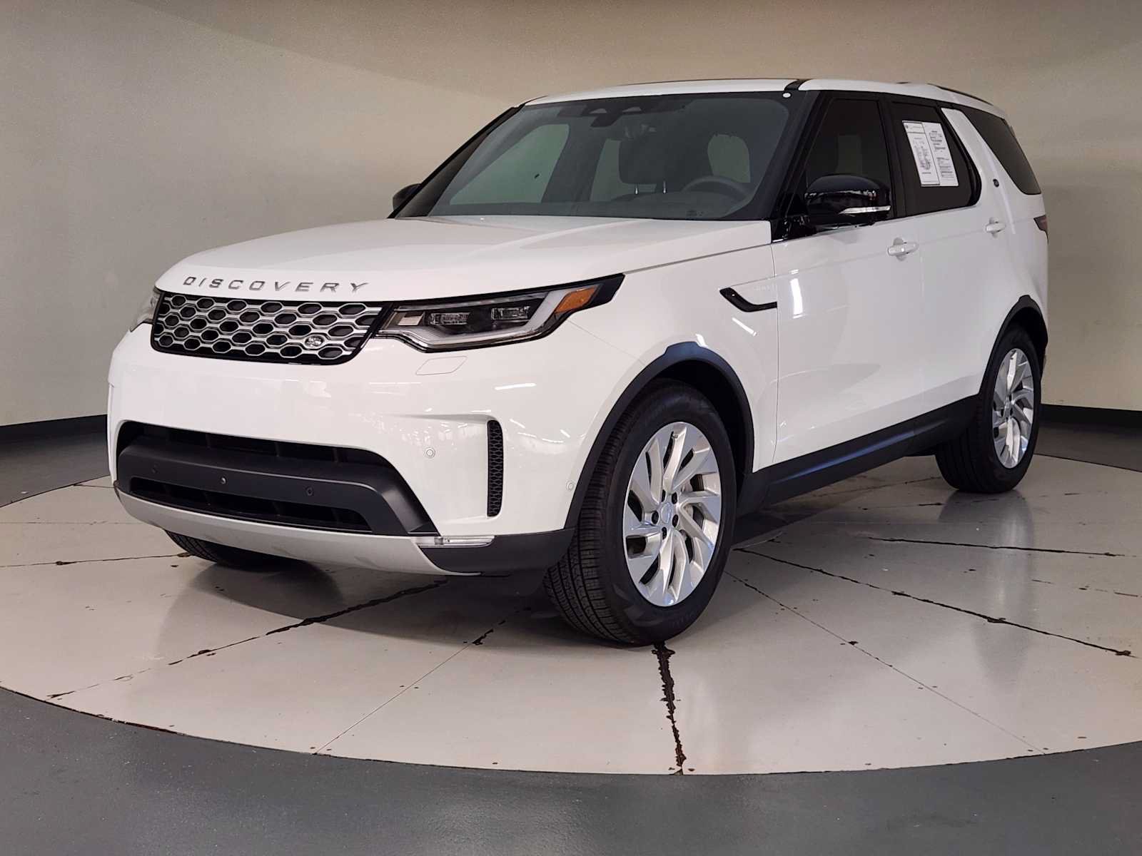 Used 2026 Land Rover Discovery S AWD/4WD image 1