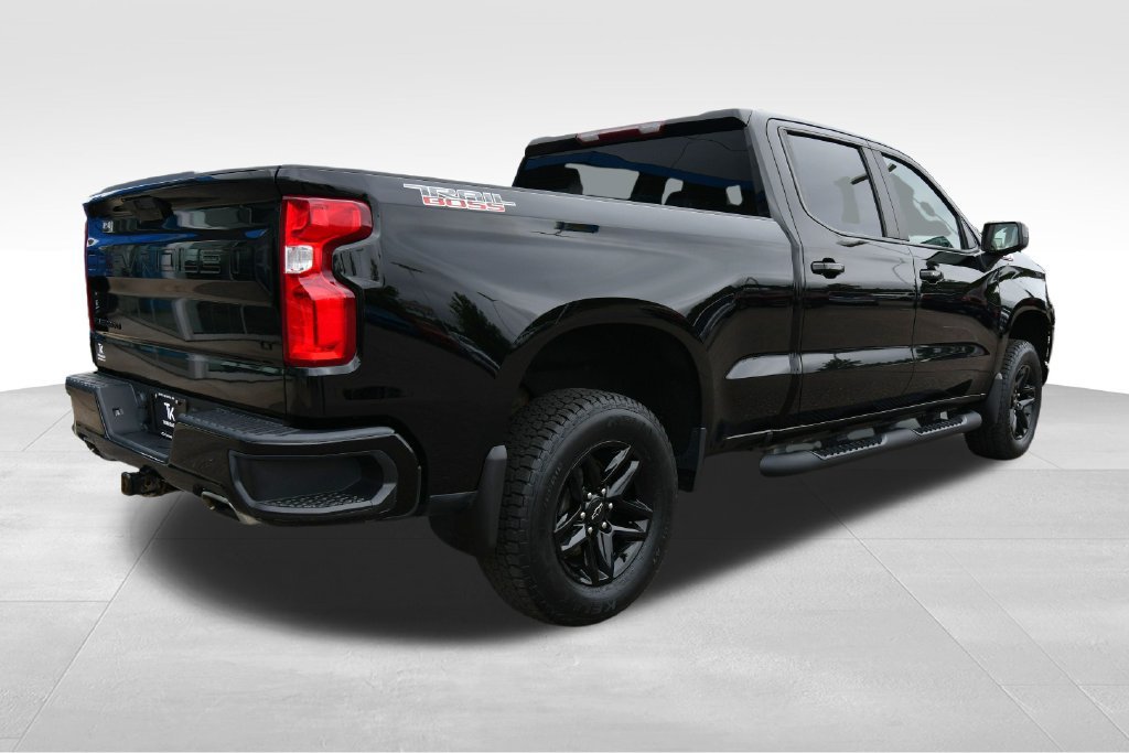 Used 2022 Chevrolet Silverado 1500 LT Trail Boss w/ Bed Protection Package AWD/4WD image 8
