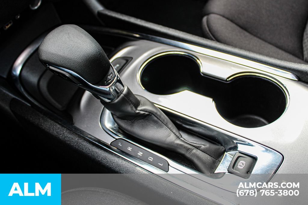Used 2024 Chevrolet Malibu LT FWD image 33