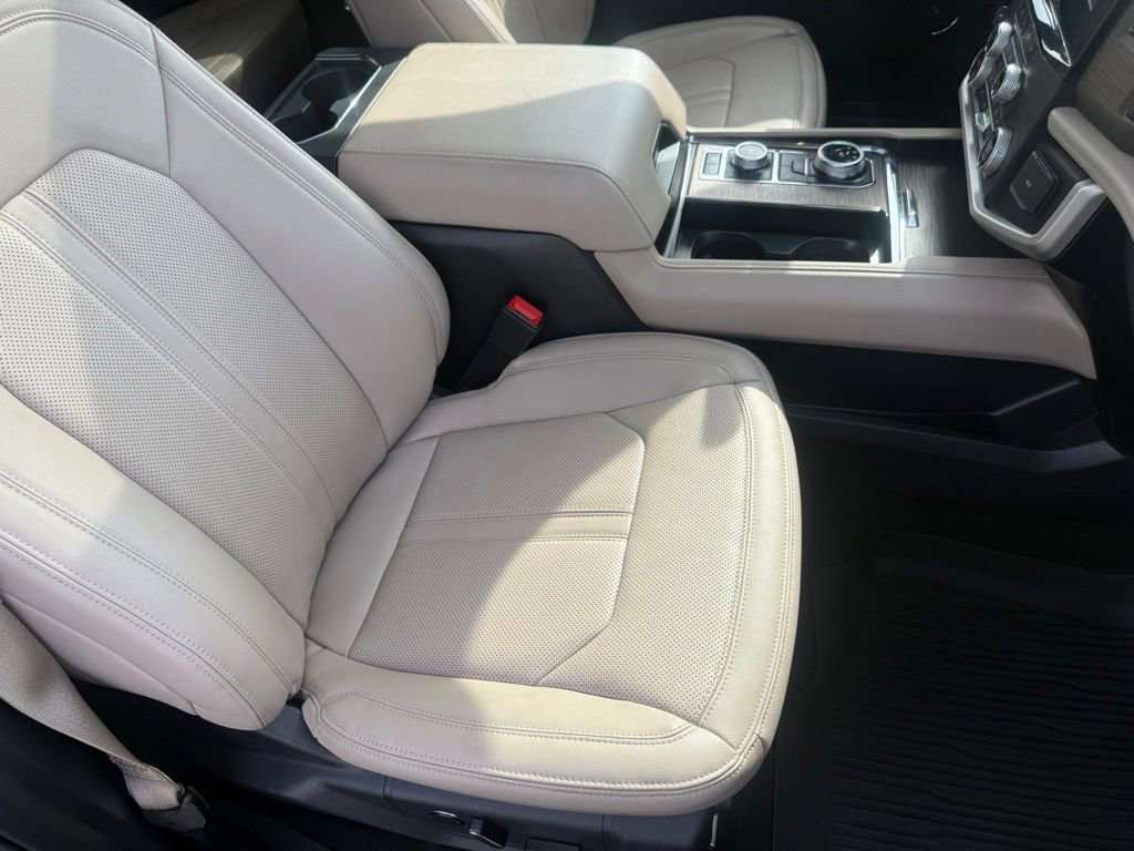 Used 2024 Ford Expedition Max Limited w/ Excursion Package AWD/4WD image 67