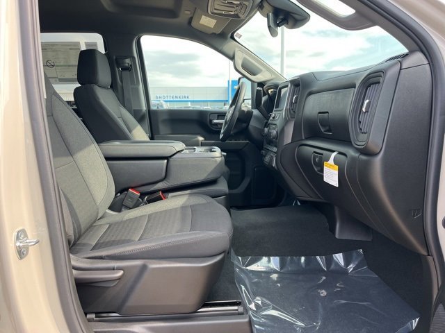 New 2026 Chevrolet Silverado 2500 Custom w/ Custom Value Package image 52