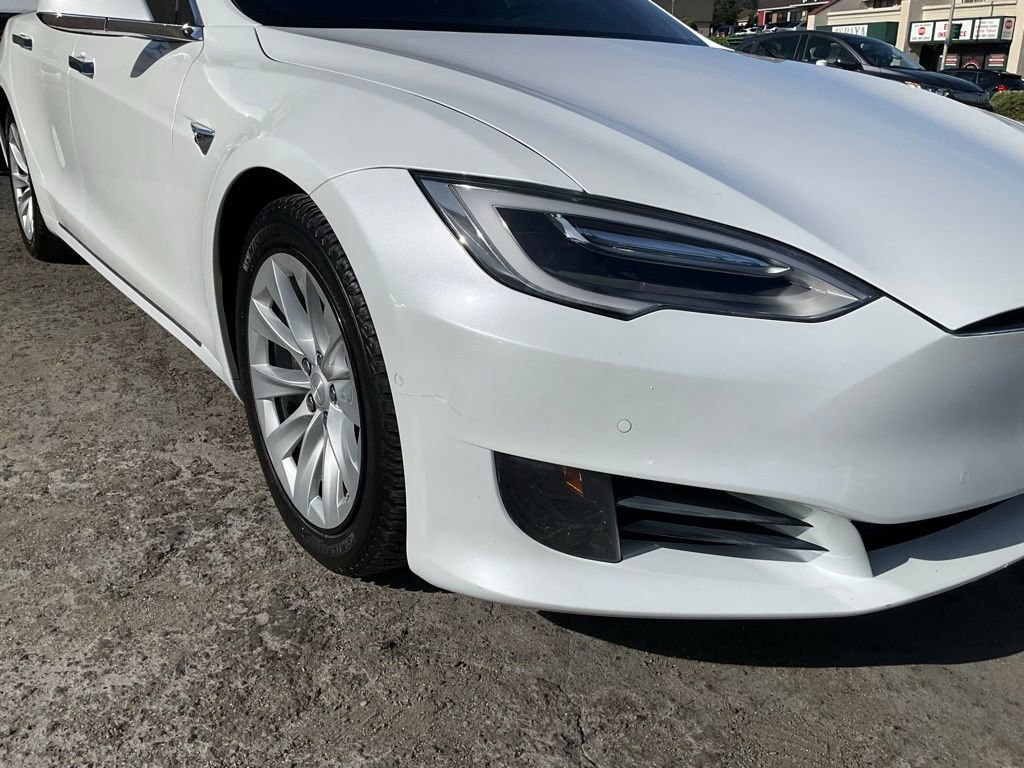 Used 2017 Tesla Model S 75 RWD image 70