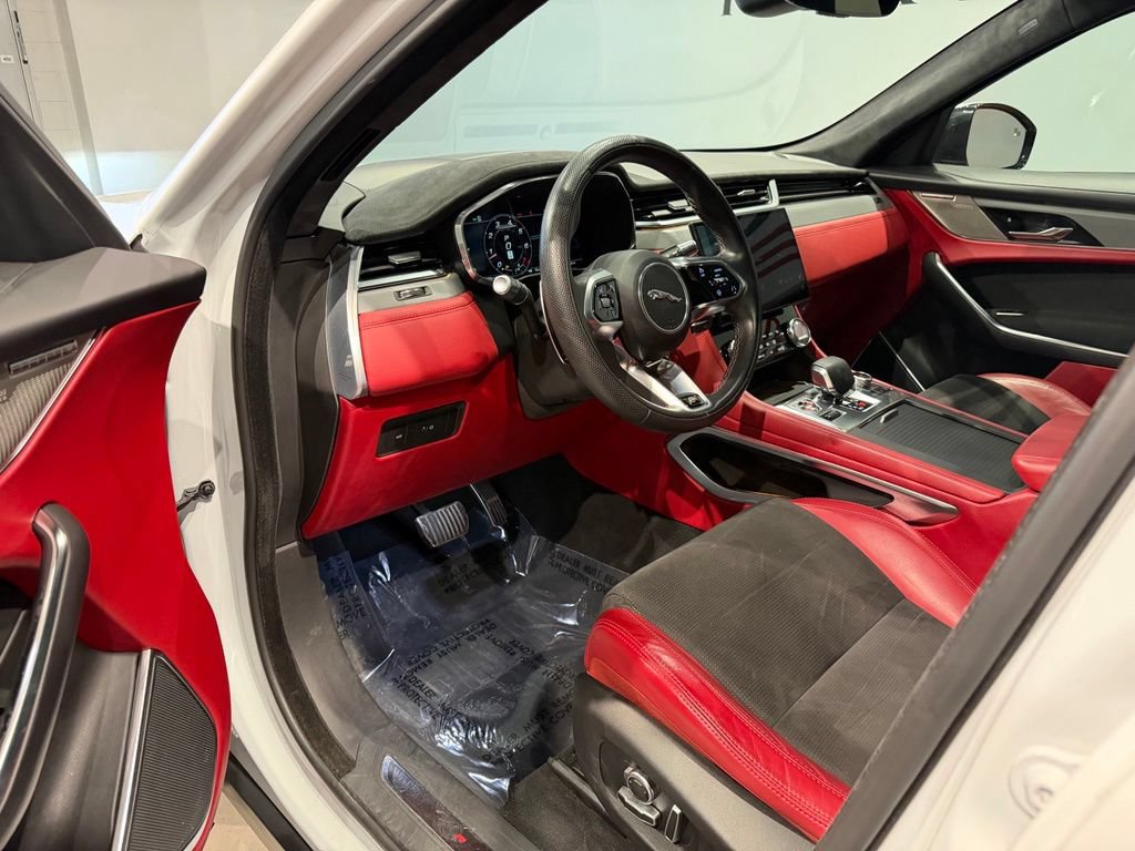 Used 2021 Jaguar F-PACE SVR AWD/4WD image 13