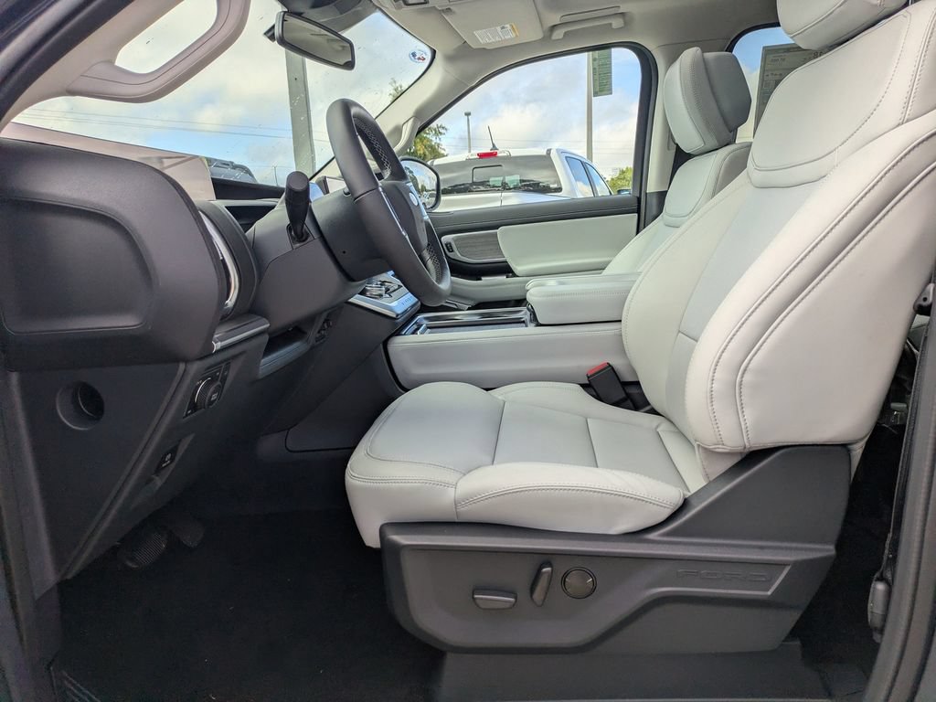 New 2027 Ford Expedition Max Platinum AWD/4WD image 23